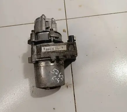 Citroen C4 II Power steering pump A5100993 100617B1