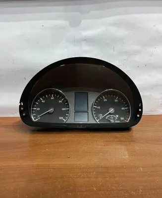 Mercedes-Benz Vito Viano W639 Dashboard trim 1042992 D3740