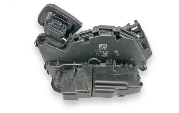 Skoda Fabia Mk3 (NJ) Front door lock 5TB837016C A046465 45340180