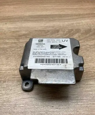 Opel Zafira A Airbag control unit/module 09174005 1923594
