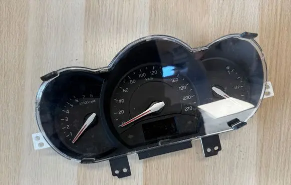 KIA Rio Speedometer (instrument cluster) 940061W026