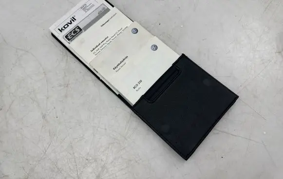 Volkswagen PASSAT B6 Owners service history hand book 1025R1PV671