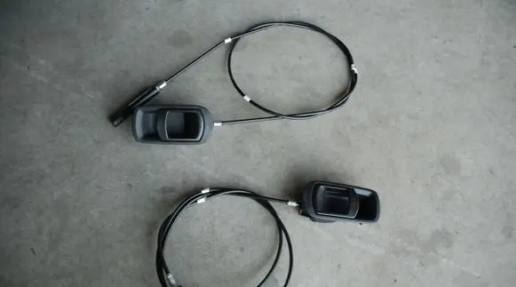 Mazda CX-7 Rear door interior handle trim 173KM
