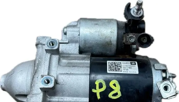 GMC Yukon Starter motor 12694625