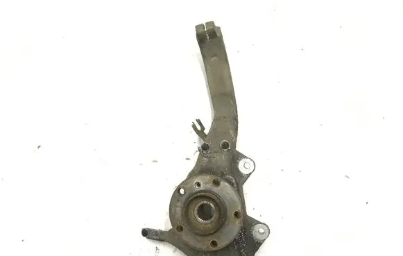 BMW X5 E70 Front wheel hub 6869869