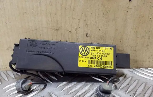 Volkswagen Transporter - Caravelle T5 Ultrasonic Sensor 7H0951171A