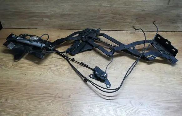 Opel Astra H Convertible roof hinge 13247431 06092006 133000603