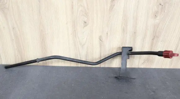 Mercedes-Benz SLK R171 Oil level dip stick 6460100035 A6460100035