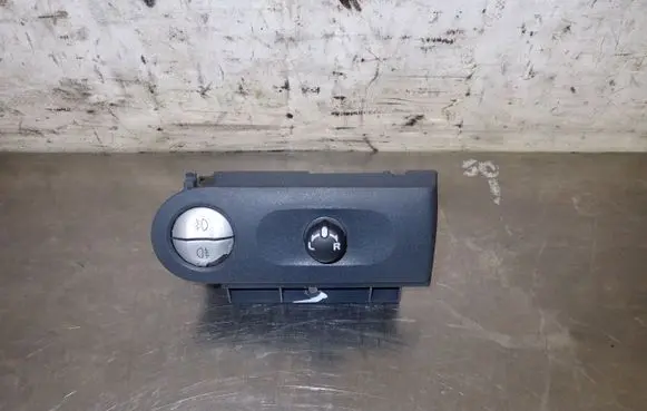 Mitsubishi Colt Light switch MN148893ZZ