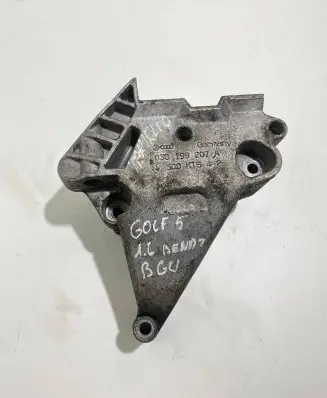Volkswagen Golf V Engine mounting bracket 03G199207A