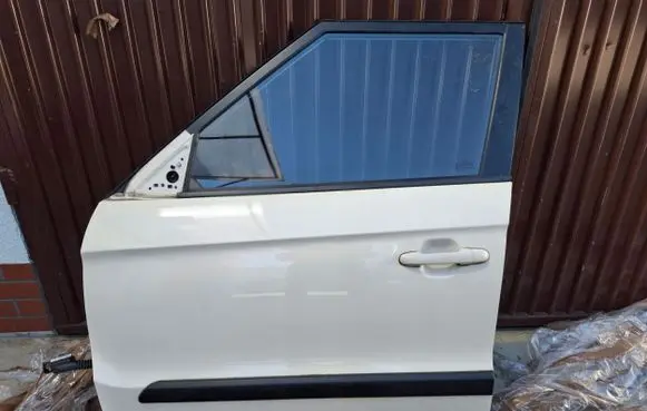 KIA Soul Front door