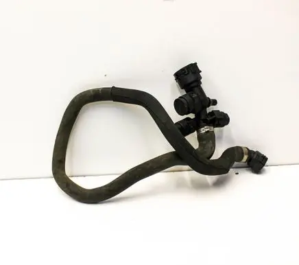 BMW 5 F10 F11 Engine coolant pipe/hose 8513834