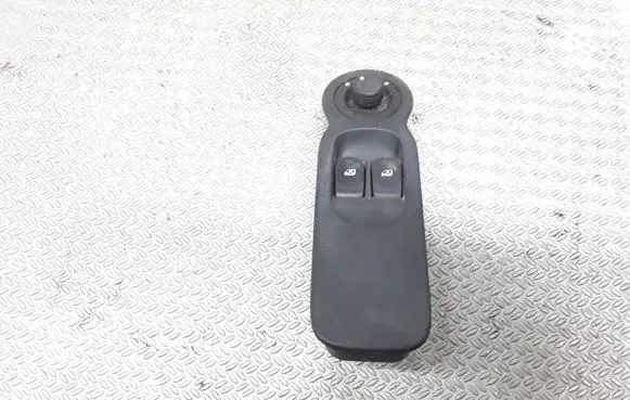 Renault Modus Electric window control switch