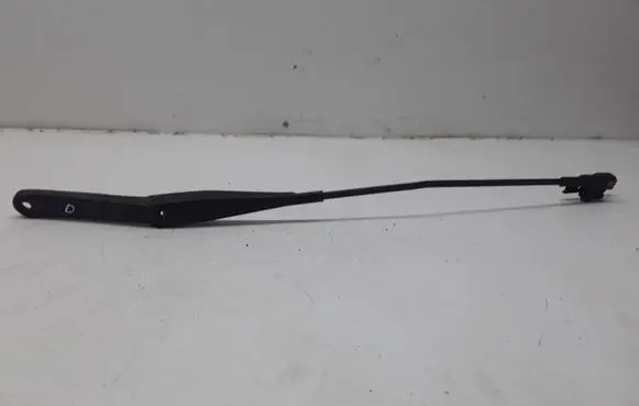 Ford Focus Front wiper blade arm 