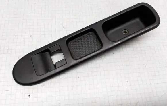 Peugeot 307 Other front door trim element