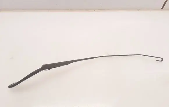 Front wiper blade arm