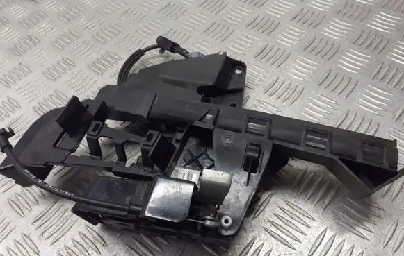 Ford Focus Rear door lock 4M5AA26412BE