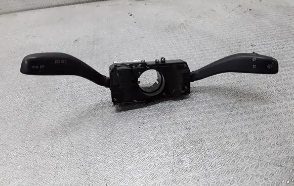 Volkswagen Polo Wiper turn signal indicator stalk/switch 6Q0953503AD