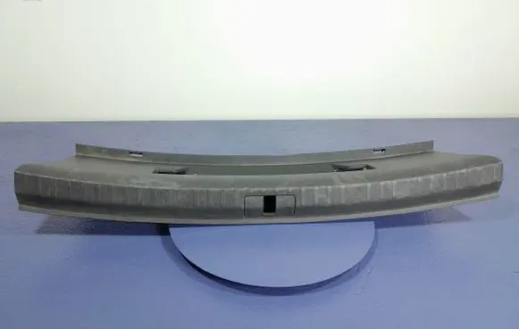 Skoda Octavia 985 Other sill/pillar trim element 5E6863459