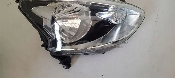Nissan Micra Headlight/headlamp