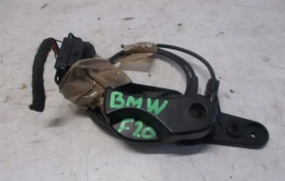 BMW 1 F20 F21 Engine bonnet/hood lock release cable CIEGNORACZKAMASKI