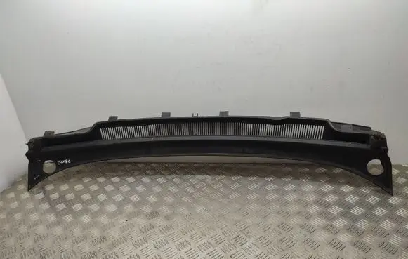 Wiper trim