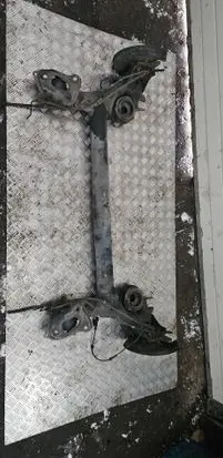 Opel Corsa E Rear axle beam 