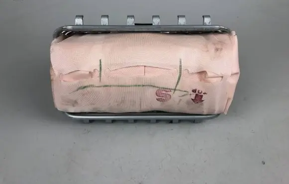 Subaru Outback Passenger airbag