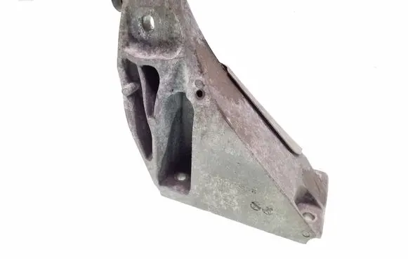 BMW X5 E70 Engine mounting bracket 2211677268002 22116772680 6772680