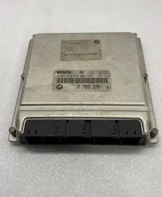 BMW 5 E39 Engine control unit/module 7789376 0281010314