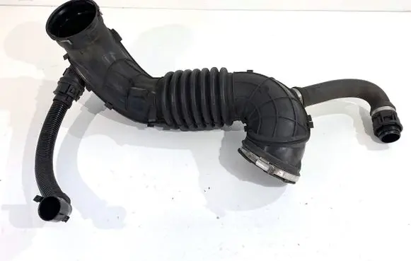 BMW 3 F30 F35 F31 Air intake hose/pipe 58650910