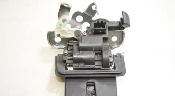 Audi A6 S6 C7 4G Tailgate/trunk/boot lock/catch/latch 8R0827505A