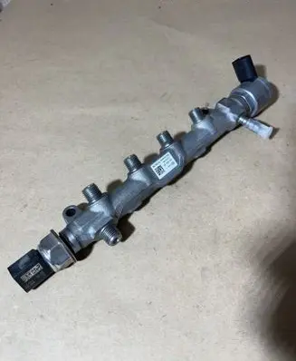 Fuel main line pipe