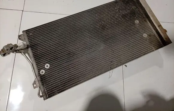 Volkswagen Touareg I A/C cooling radiator (condenser)