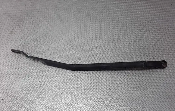 Nissan Primera Front wiper blade arm 80008637