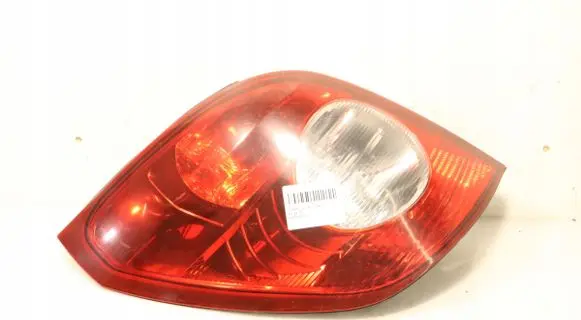 Opel Antara Rear/tail lights E132233
