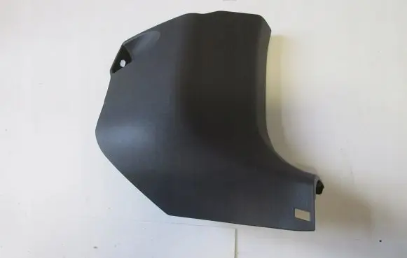 Toyota Prius (XW30) Foot area side trim 