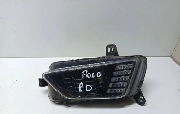 Volkswagen Polo VI Non-factory (optional) fog light 90115239