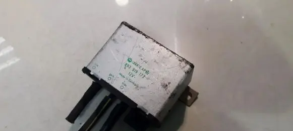 Audi A6 S6 C4 4A Other control units/modules 893919173