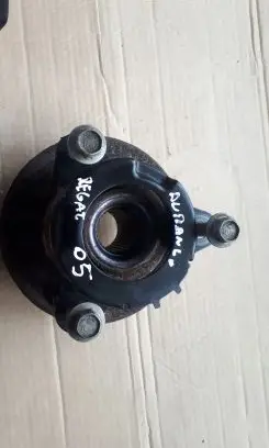 Dodge Durango Front wheel hub
