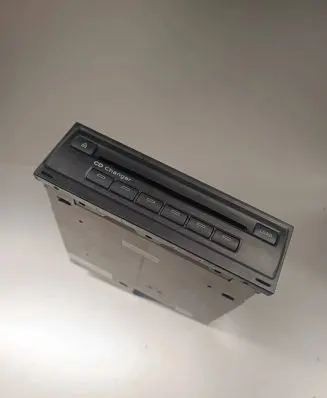 Audi A8 S8 D3 4E CD/DVD changer 4E0035110A 4E0910110C