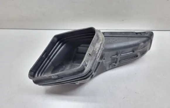 Audi A4 S4 B8 8K Air intake duct part 1021300S01