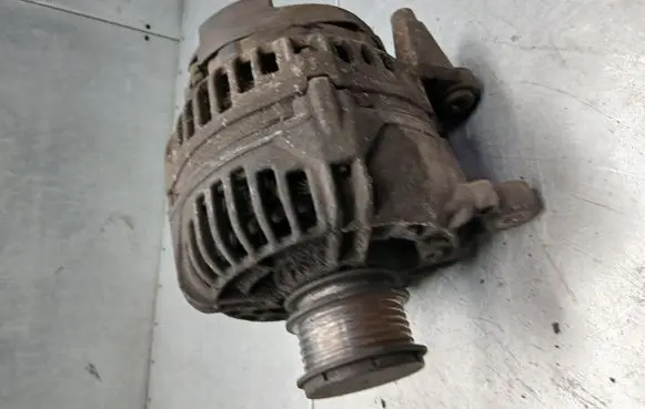 Skoda Octavia Mk1 (1U) Generator/alternator 028903031