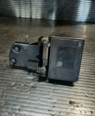 Volkswagen Golf VII ABS Pump 5Q0614517CG