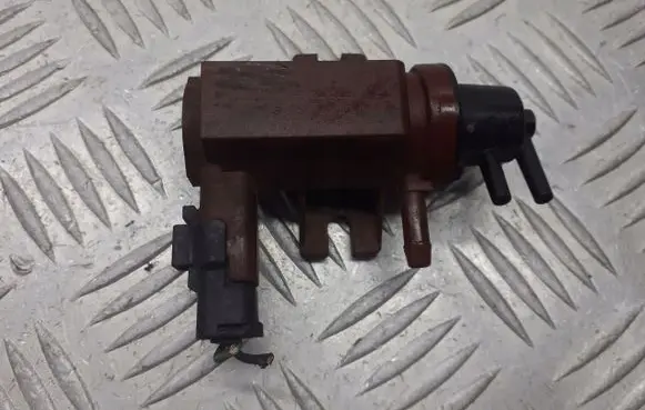 Ford C-MAX I Turbo solenoid valve 6G9Q9B882-CA