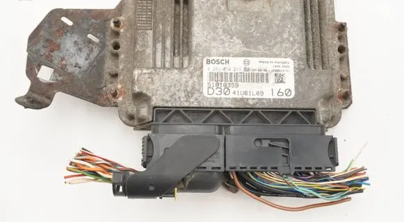 Peugeot Boxer Engine control unit/module ECU 51818359 41U61L09 0281014211