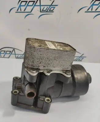 Engine oil radiator