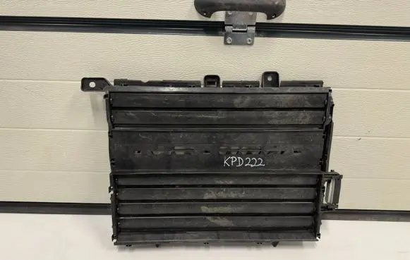 Opel Corsa F Intercooler air guide/duct channel 113831600KPD222