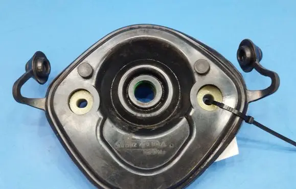 Peugeot 407 Other engine bay part 9658272880