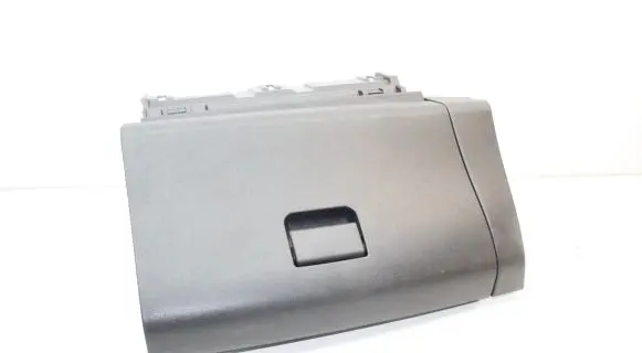 Nissan Leaf I (ZE0) Glove box 685203NM0A